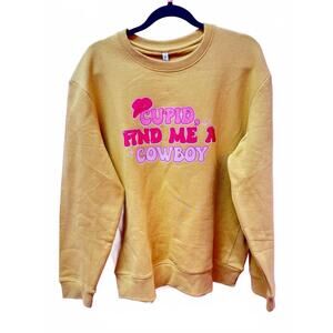NEW ORIGINAL FAVORITES women's cupid find me a cowboy crewneck tee in yellow